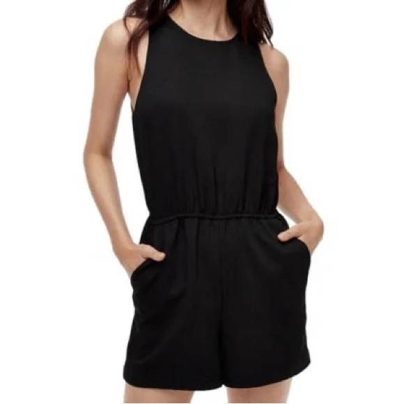 Wilfred Pants - Wilfred Rive Romper in Black. Size: L.